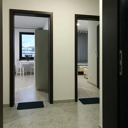 Villa Browar Goscinne W Centrum Miasta Na Starowce, Self Check In 24h, Fv, Tv Smart, Darmowe Wi-fi, Parking, W Sasiedztwie Restauracji I Kawiarni, Uslugi Escort Zakazane *